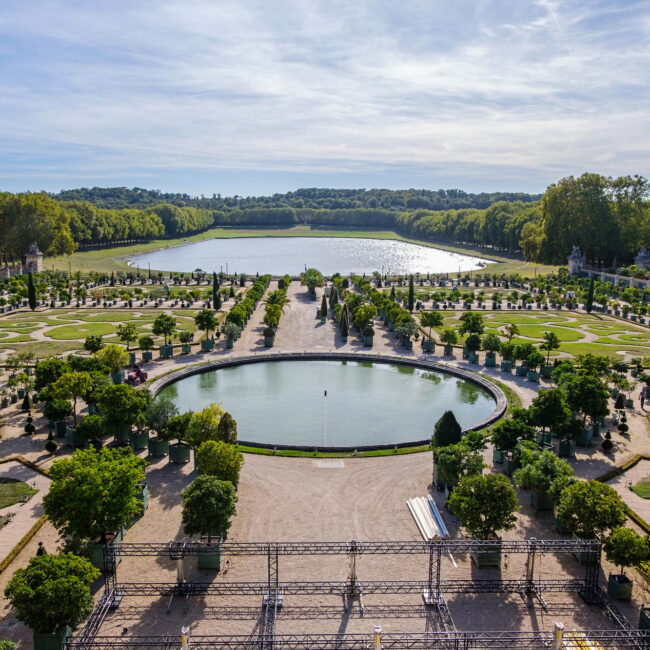 Moring shot of the Versailles' garden in Paris
